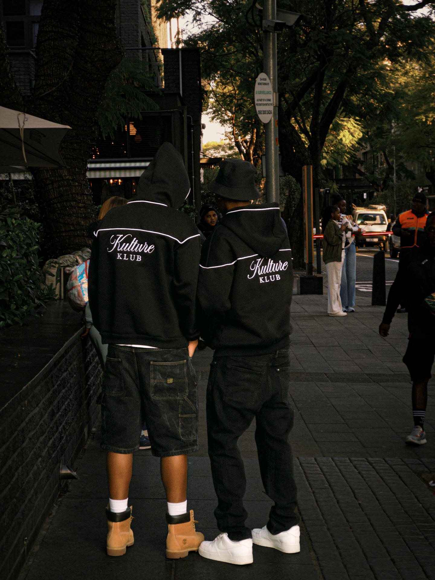 Issue 001 campaign